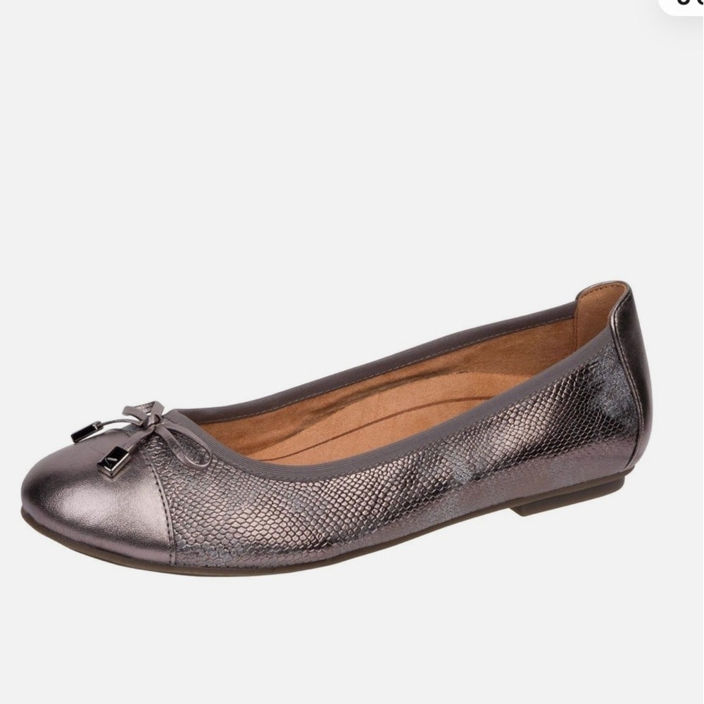 Vionic Minna Pewter (Dark Grey) Flats - Picture 2 of 7